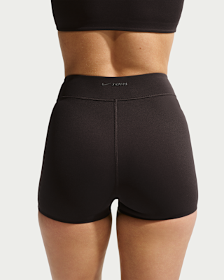 NIKE公式】NikeSKIMS Studio Stretch ウィメンズ 5cm ショートパンツ